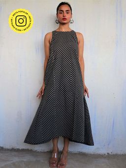 Chidiyaa - Black Pure Cotton Block Printed Dress Mono 2