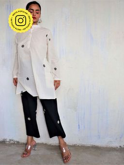 Chidiyaa - Monochrome Pure Cotton Block Printed Kurta Set Mono (Set of 2)