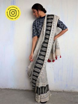 Chidiyaa - God Ivory Black Border Block Printed Cotton Mul Saree
