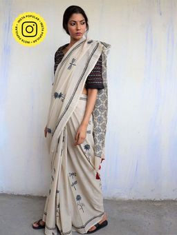 Chidiyaa - God Ivory Black Dragonfly Block Printed Cotton Mul Saree
