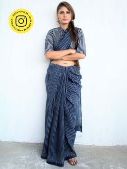Chidiyaa - Blue Block Printed Cotton Mul Saree 8