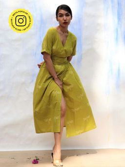 Chidiyaa - Skd Parrot Green Handprinted V Neck Pure Cotton Dress