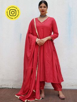 Chidiyaa - Jugnu Sneh Red Mulmul Cotton Kurta Pants with Dupatta (Set of 3)