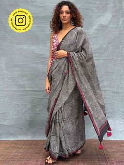 Chidiyaa - Blush of Dusk Blockprinted Cotton Saree