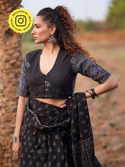 Chidiyaa - Wwb Quiet Eclipse Block Printed Cotton Blouse