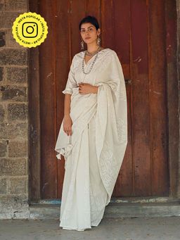 Chidiyaa - Safed Winter Almond White Block Printed Saree