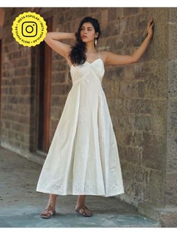 Chidiyaa - Safed Buttercup Fade White Block Printed Dress