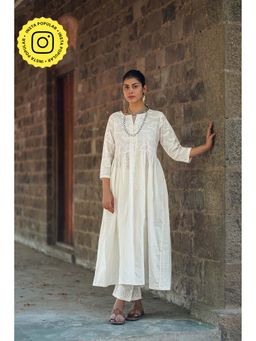 Chidiyaa - Safed Pressed Cotton White Hand block Printed Anarkali Kurta with Pant (Set of 2)
