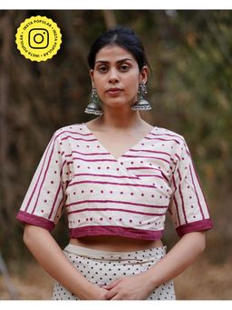 Chidiyaa - Whistling Woods Inaaya Off White Block Printed Cotton Stitched Blouse