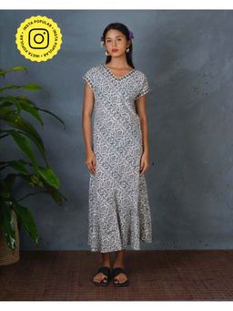 Chidiyaa - Bms Soft Rainy Afternoon Grey Block Printed Cotton Dress