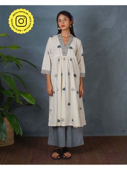 Chidiyaa - Bms Grey Bloom Beige Block Printed Anarkali Kurta