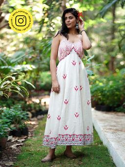 Chidiyaa - Bluebelles Breeze Ivory Block Printed Cotton Dress