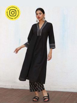 Chidiyaa - Black Pure Cotton Hand Block Kurta With Pant