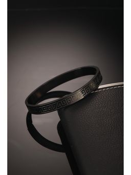 Aatmana - Men Stainless Steel Textured Kada Bracelet