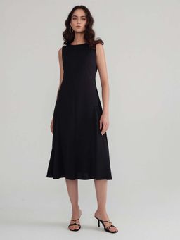 Twenty Dresses by Nykaa Fashion - Pleated Detail Knee Length A-Line Black Dress