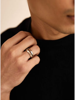 Outhouse - Oh Acuti Unisex Ring In Gunmetal