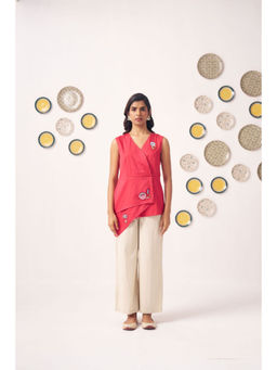 Western Era - Chintz 3D Embellished Asymmetrical Pink Top