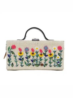 Gonecase - Baagecha Hand White Embroidered Natural Jute Clutch Bag
