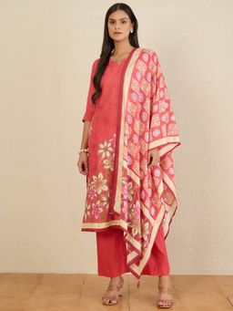 CHETI - Women Pure Cotton Digital Floral Printed Kurta and Pant with Dupatta - Peach