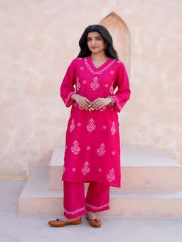 ILLICA - Women Regular Fit Chikankari Kurta with Pant - Pink