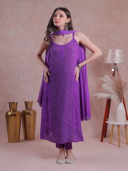 ILLICA - Women Regular Fit Kurta and Pant with Dupatta - Purple