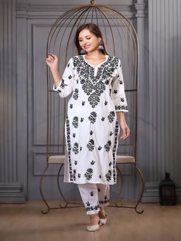 ILLICA - Women Regular Fit Kurta with Pant - White