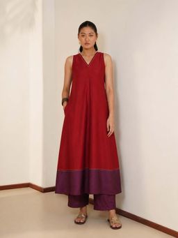 Pink Fort - Silk Blend Colorblock Co-Ord Set - Red