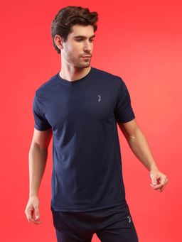 Campus Sutra - Men Solid Stylish Activewear & Sports T-shirts