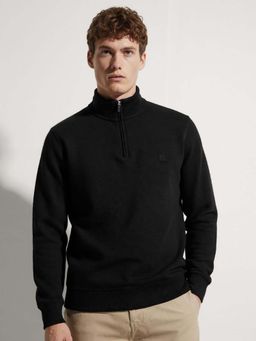 DaMENSCH - Men Black Soft Ribbed Texture Sweatshirt