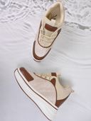 Beige 1