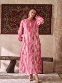 Pink color option