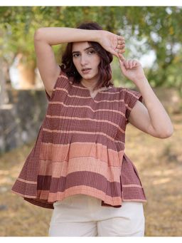 Babli - Maroon Waves Pleated Top