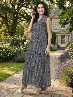 BRINNS - Cotton Black A-Line Dress