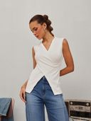 White color option, Currently selected