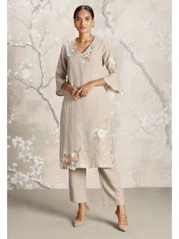 Kaveri - Grey Corsage Kurta With Pant And Dupatta