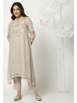 Kaveri - Flower Portrait Fly Free Kurta With Pant And Dupatta