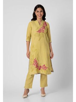 Kaveri - Shaded Flower Kurta With Pant