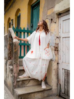 PRATHAA - Women White Cotton Solid Kaftan Shirt with Dhoti