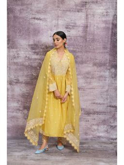 Label Niti Bothra - Yellow Dori Embroidered Frock Style Kurta With Palazzo