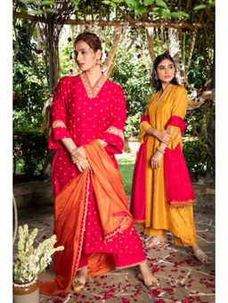 Label Niti Bothra - Women Pink Dupion Embroidered Kurta with Palazzo