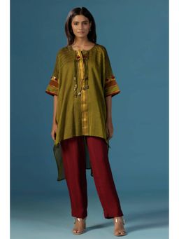"Two Sisters" by Gyans - Green Cotton Woven Round Neck Kurta And Pant
