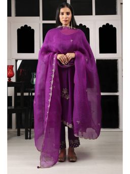 "Two Sisters" by Gyans - Purple Embroidered Kurta Set With Organza Dupatta