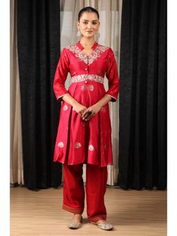 "Two Sisters" by Gyans - Red Chanderi Silk Embroidered Mandarin Neck Kurta And Pant