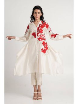 MADDER MUCH - Women White Chanderi Silk Floral Tunic with Pant