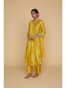 Label Niti Bothra - Mustard Tikki And Pearl Cuff Sleeve Kurta With Palazzo