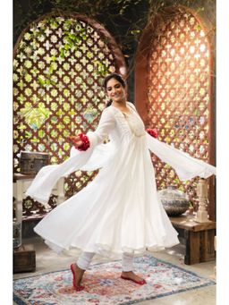 Taraasi - Women White Cotton Solid Anarkali with Churidar and Dupatta