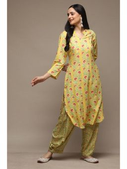 Biba - Women Yellow Floral Kurta with Pant (Set of 2)