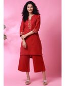 Red color option, Sold out, Currently selected