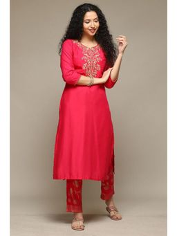 Biba - Women Magenta Embroidered Kurta with Pant (Set of 2)