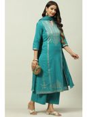 Green color option, Sold out, Currently selected